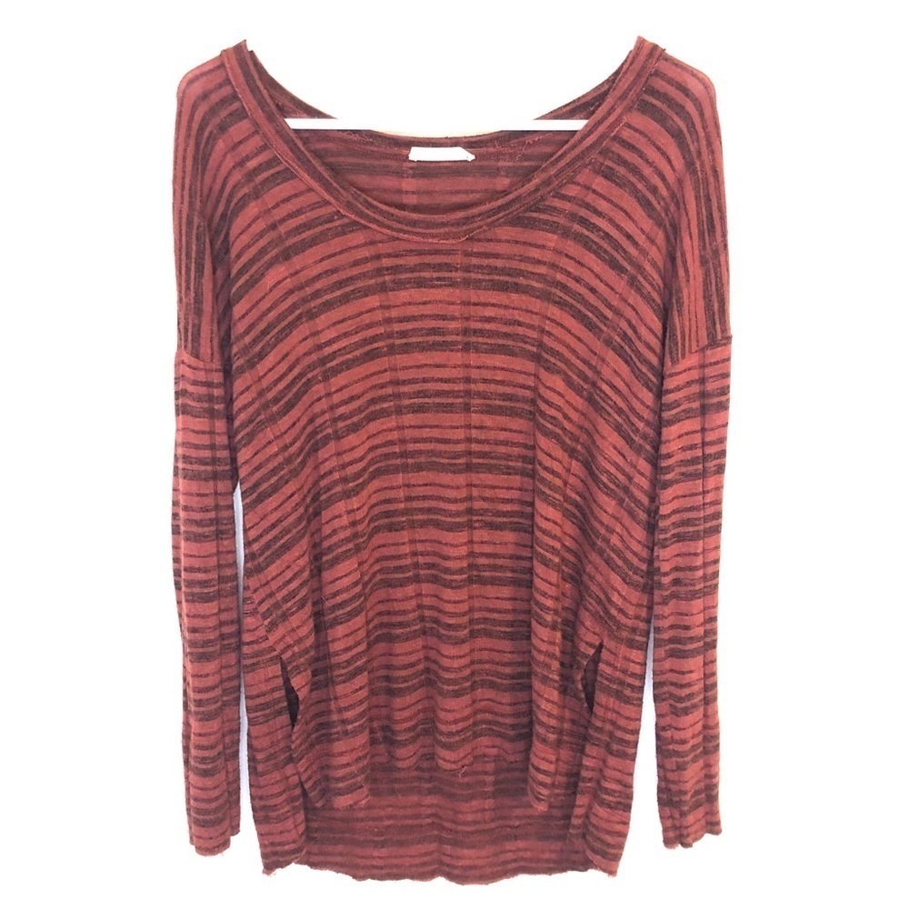 2/$30 Lush - Red Black Striped Long Sleeve Top with Side Slits – Size S